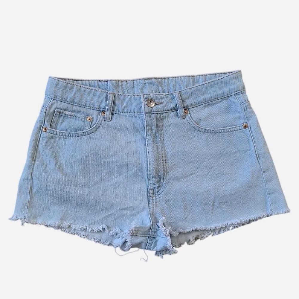 H&M Divided Light Wash High Waisted Denim Cutoff Shorts Y2K Size 10